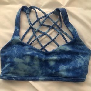 Lululemon bra